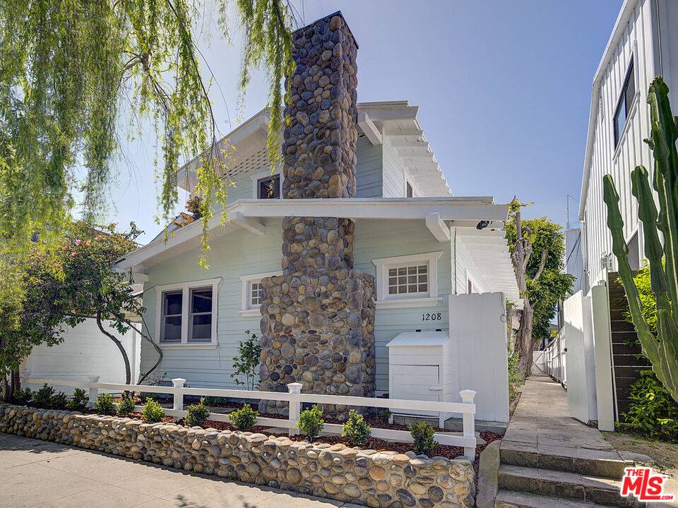 1208 Cabrillo Ave 3BR Marina Del Rey La