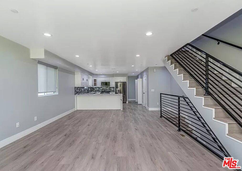 1947  N Vista Del Mar Ave 5BR Hollywood Hills East La