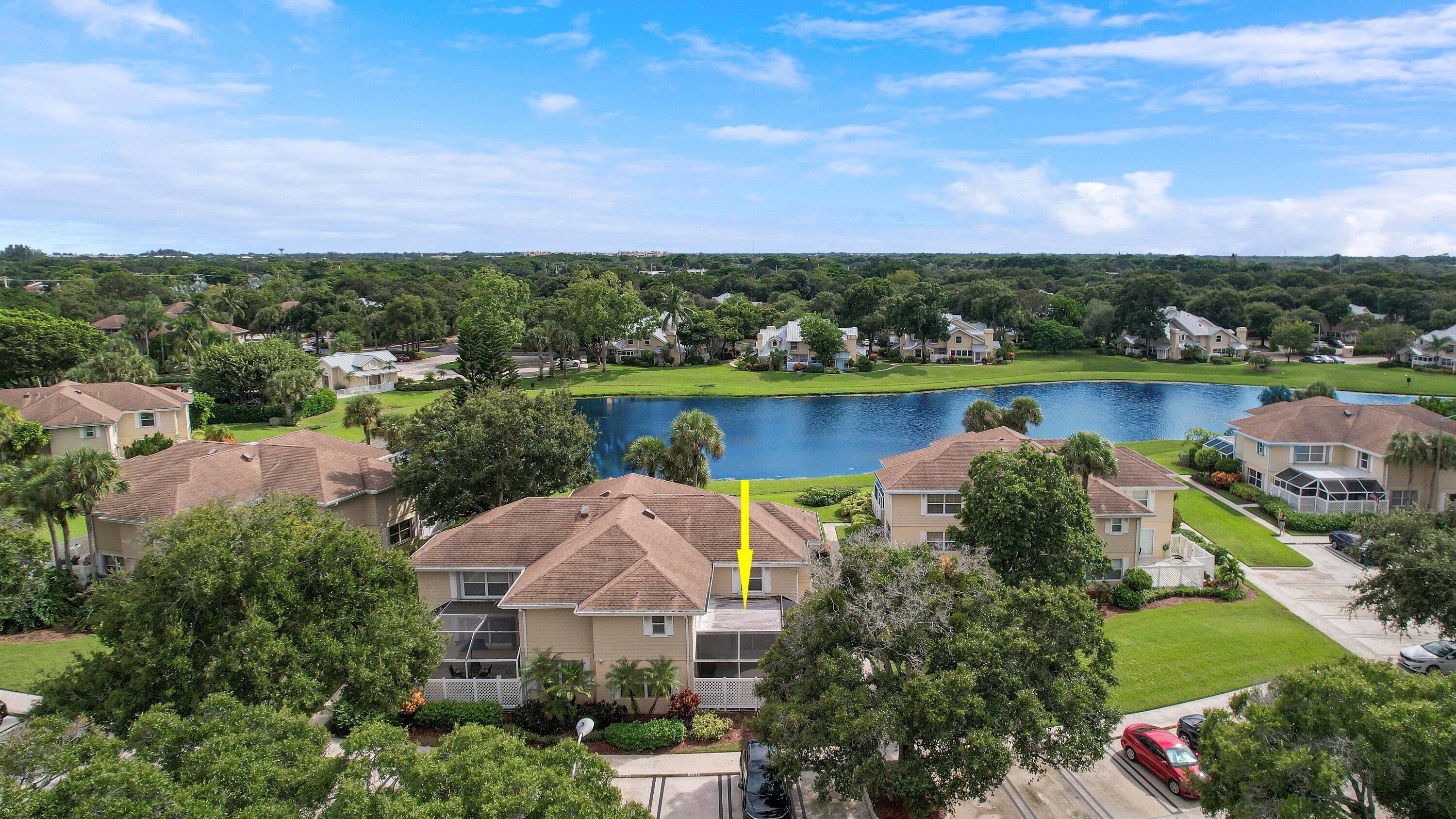 Available gem in the gated Wellesley at Boynton Beach !