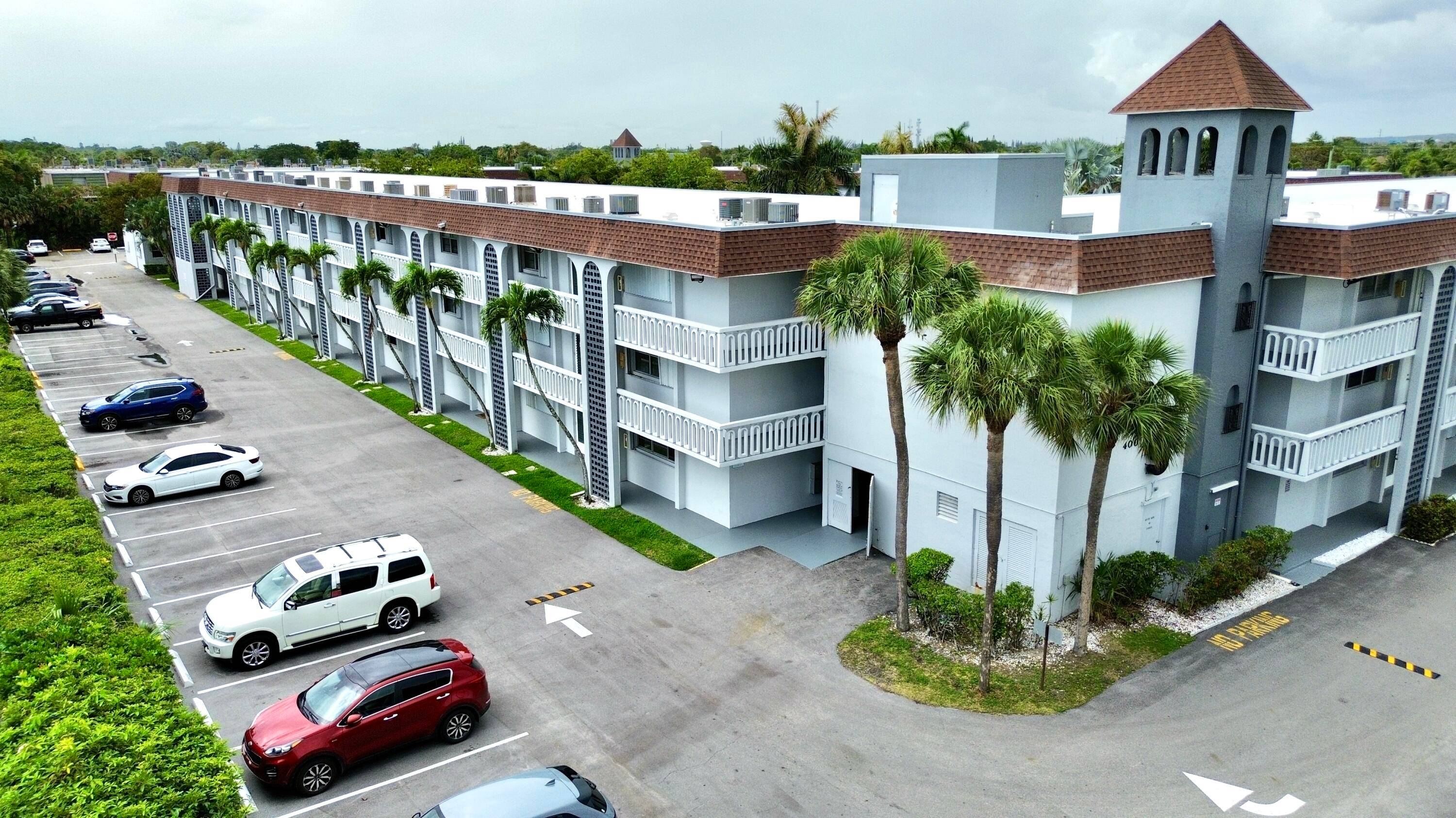 Third Floor Garden View Condo in Deerfield Beach Gardens !