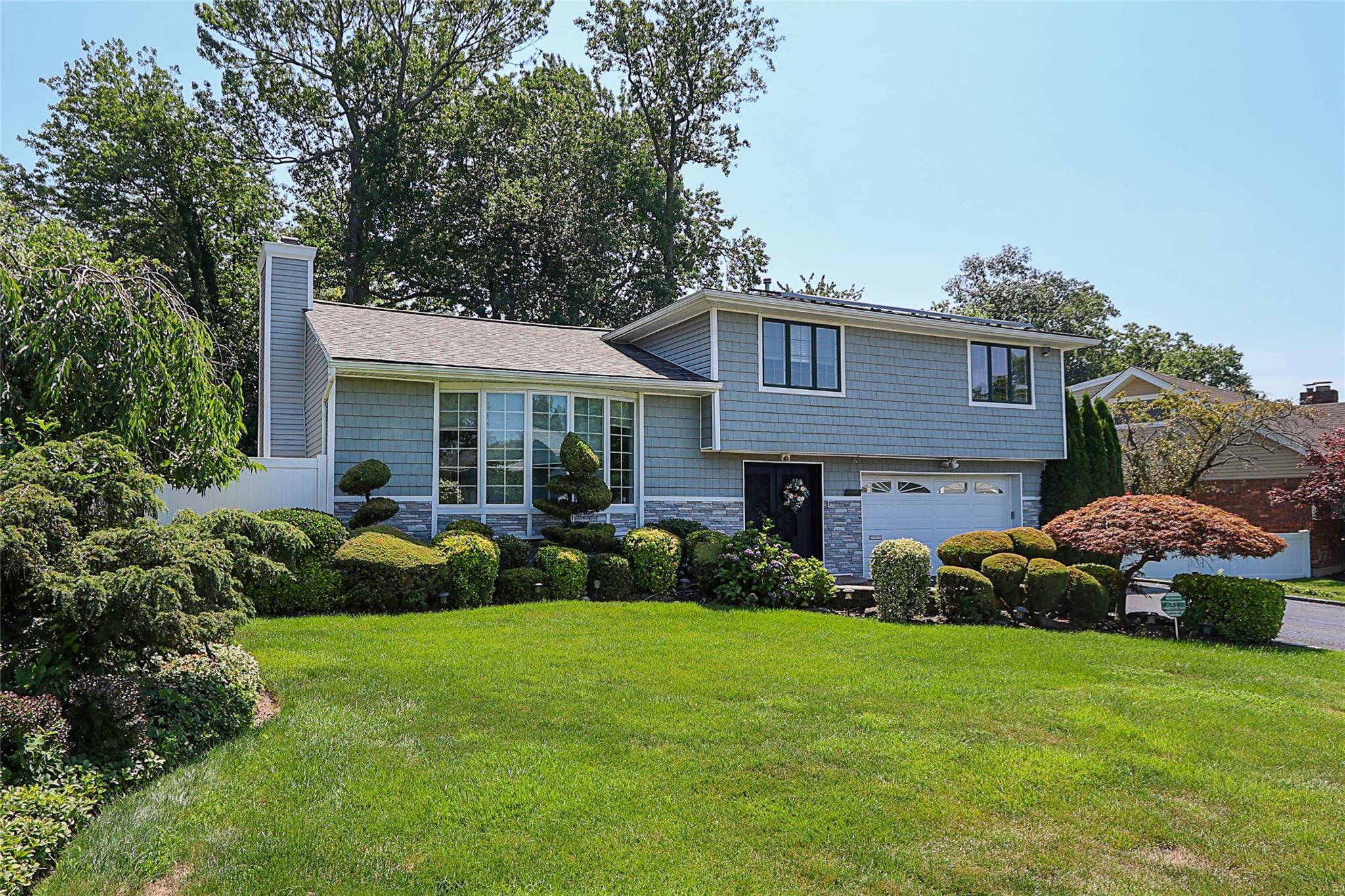 Beautiful multilevel home in exclusive area of Hamilton Park.