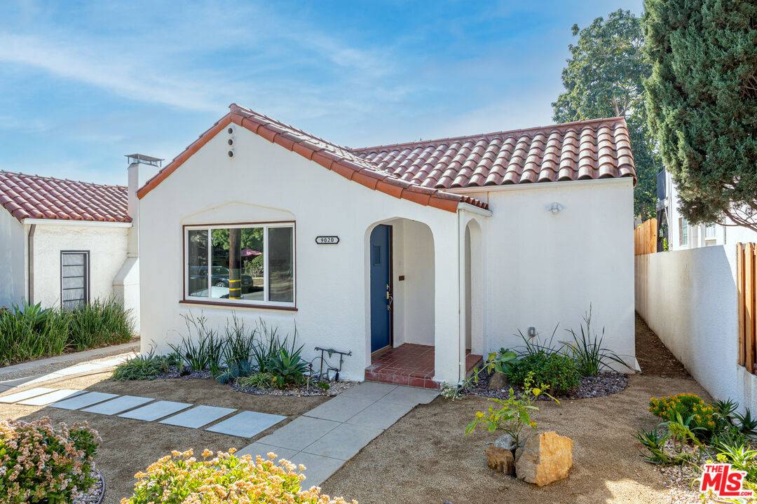 9020 Phyllis Ave 2BR Sunset Strip La