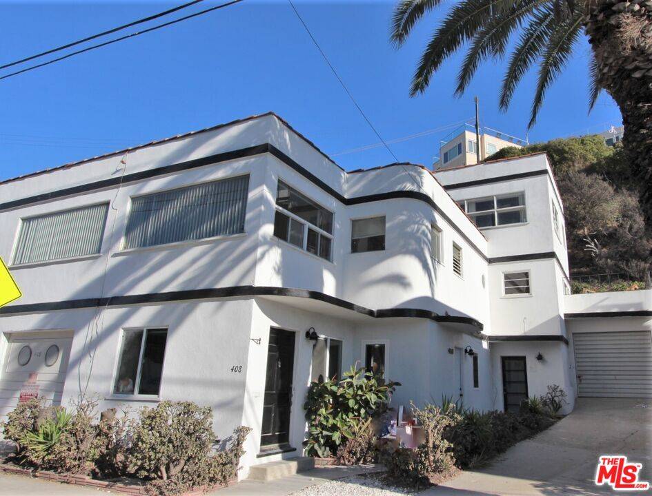 410   Pershing Dr 3BR La