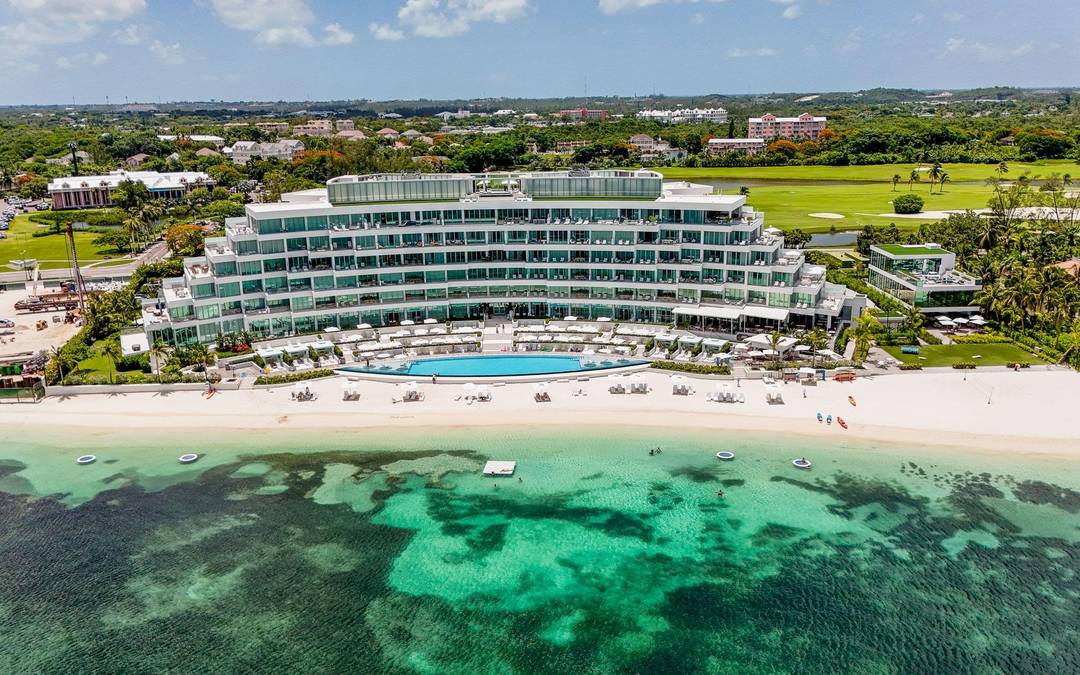 5TH FLOOR UNIT, GOLDWYNN Condo New-Providence