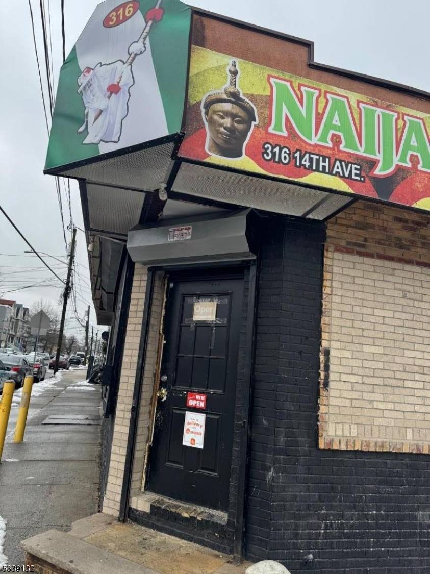 Great opportunity to own in Newark.