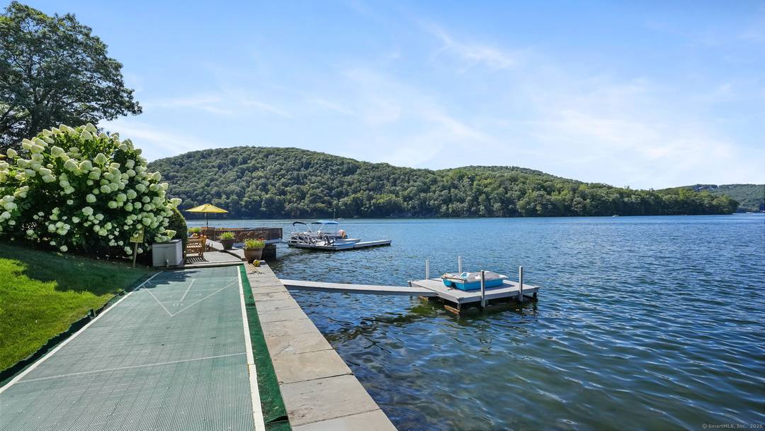 Imagine waking up to the best view of beautiful Candlewood Lake.