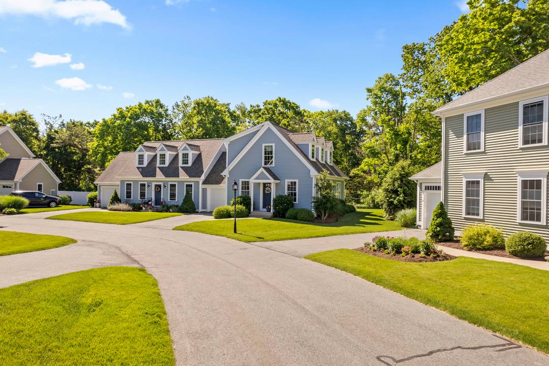 Welcome to your new home at 951 Old Clinton Road, 15 in Westbrook, CT !