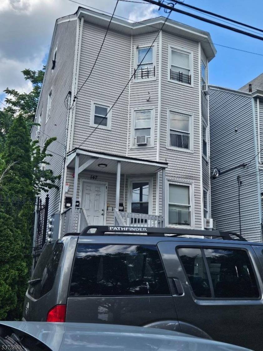 N 3Rd St Paterson City New Jersey Multi-Story