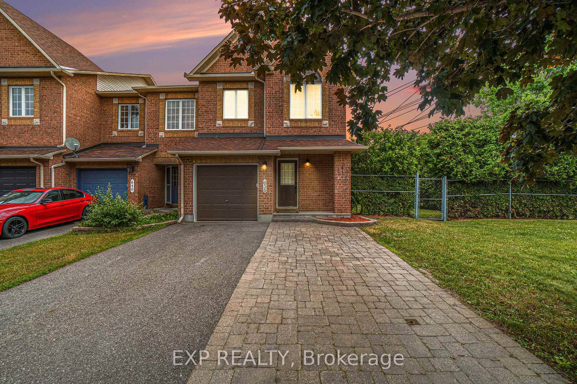 Welcome to this turnkey, Minto Manhattan model, end unit townhome, freshly painted throughout and ideally situated on a reverse pie shaped lot steps from a park !