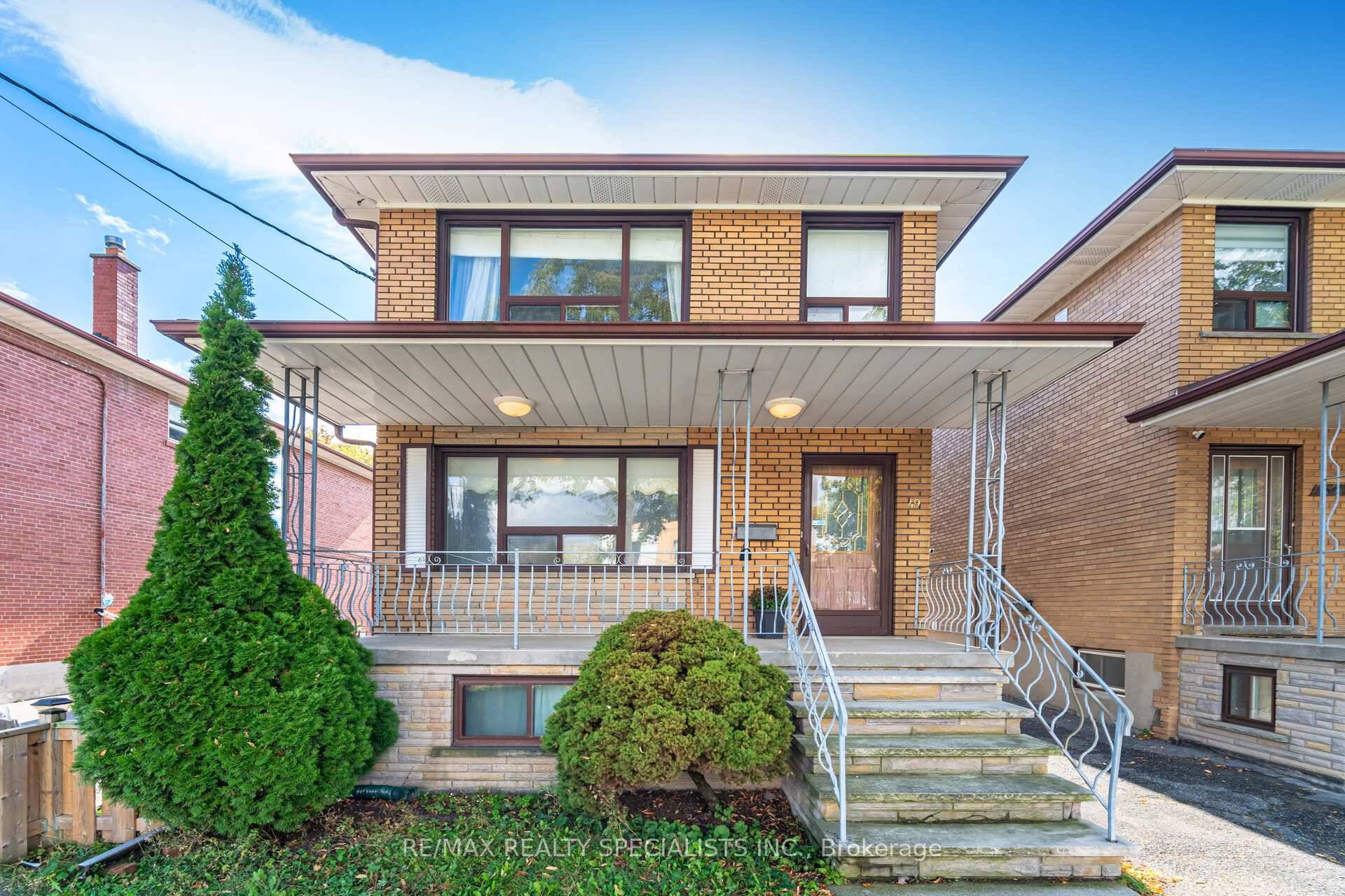Located in Highly Sought after area of South Etobicoke !