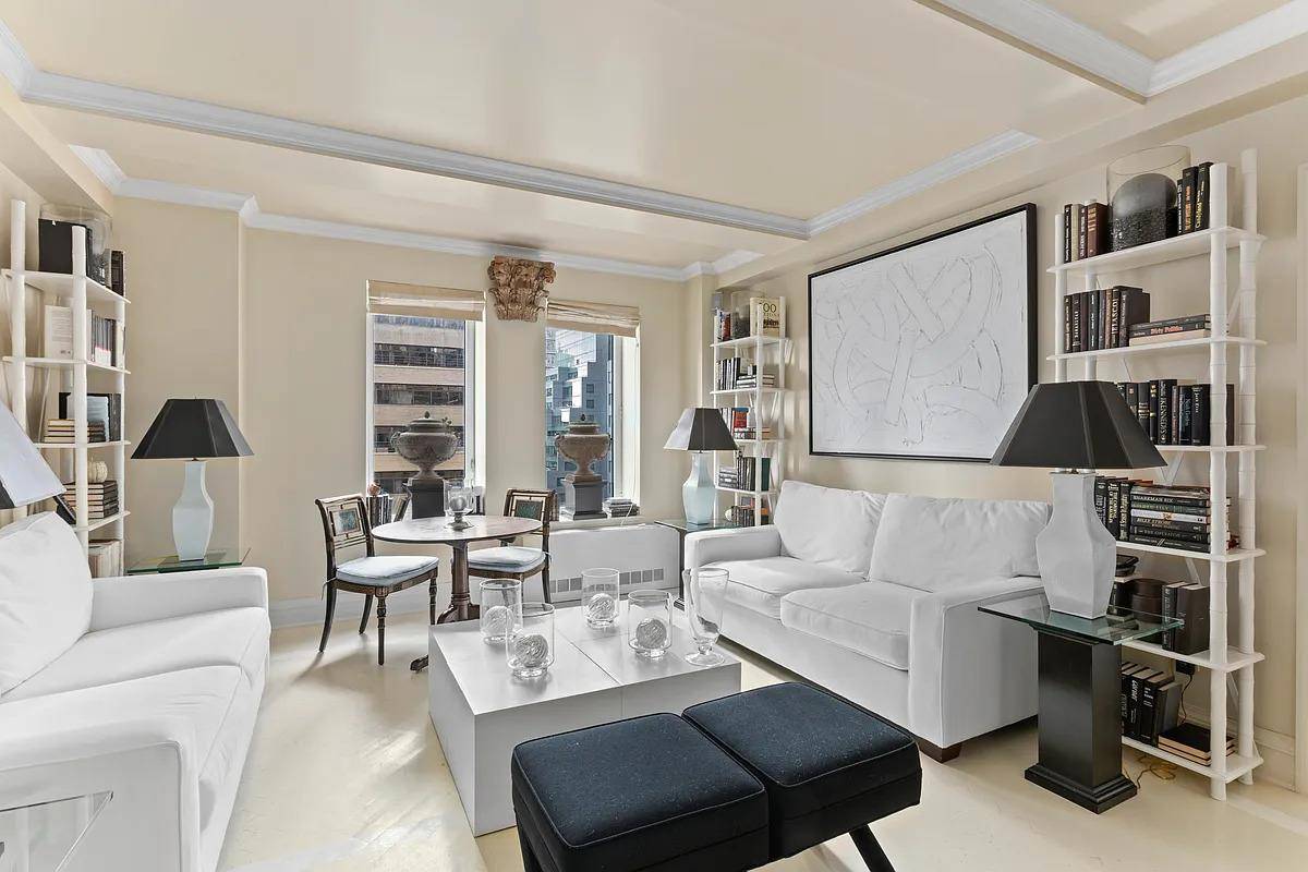 502 PARK AVENUE APARTMENT 14c TURN KEY FURNISHED BEAUTIFULLY FURNISHED !