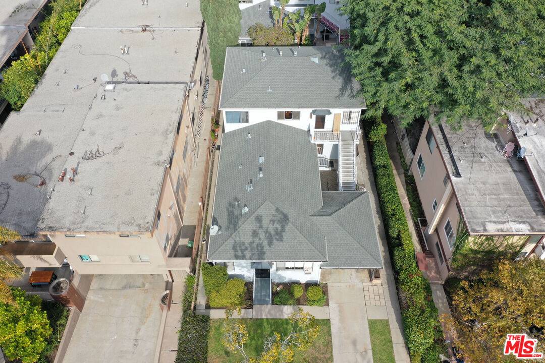 1533 Yale St 9BR Santa Monica La