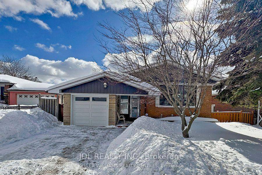Huge Beautiful bungalow with 3 Large Bedrooms house.