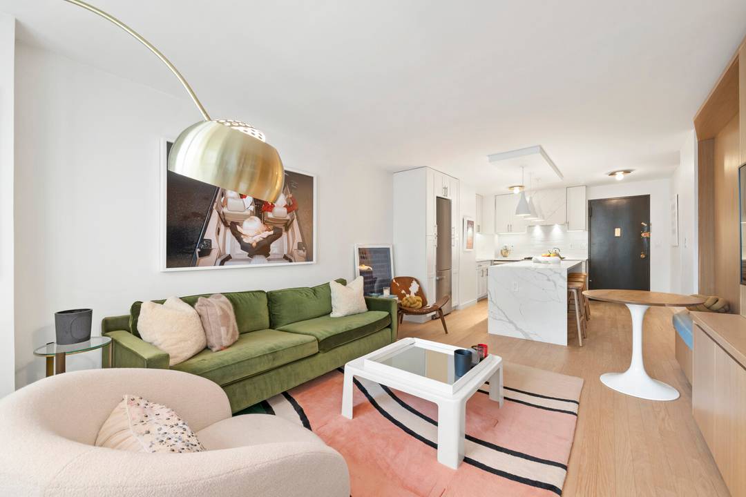 Beautifully renovated residence on the 12th floor of New York Towers, offering generously proportioned rooms for comfortable living.