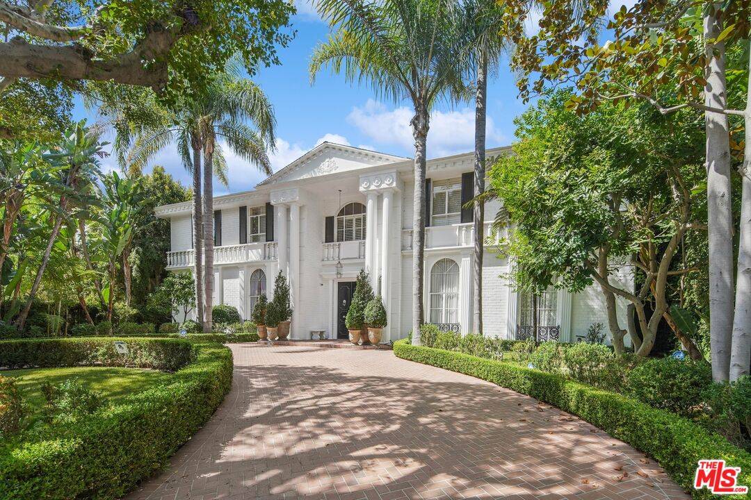 717 N Rodeo Dr 6BR Beverly Hills Post Office | B.H.P.O. La