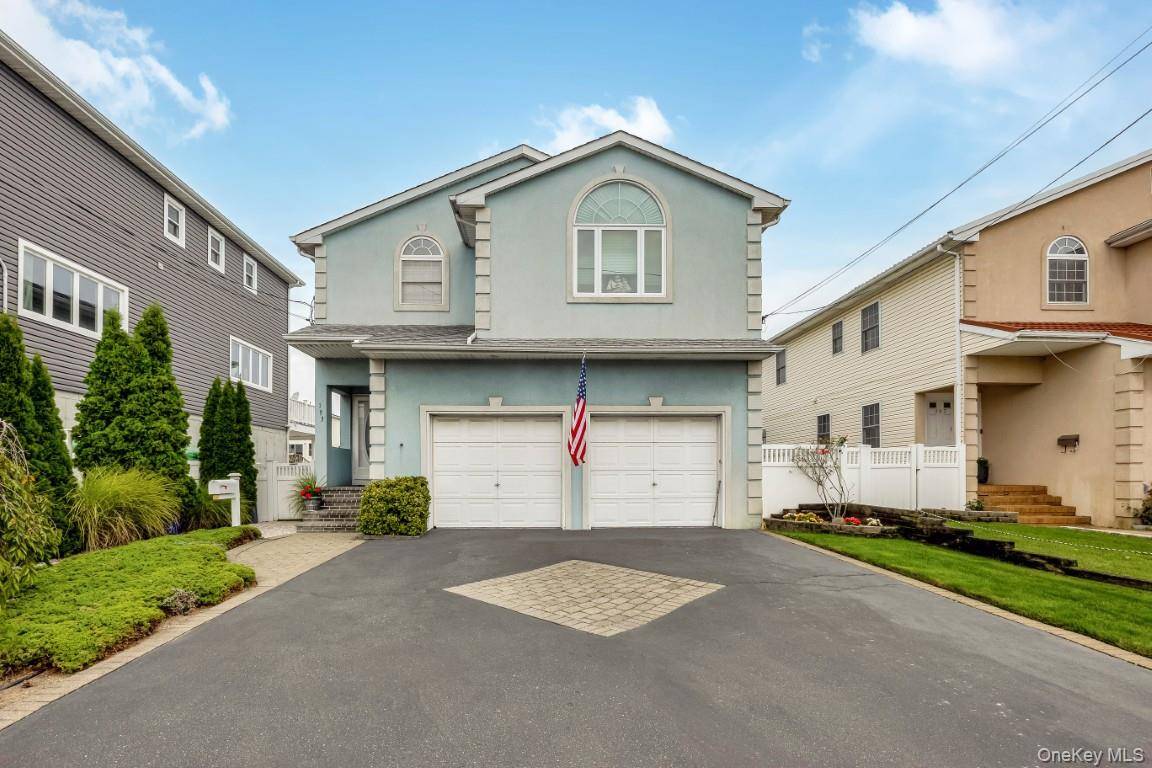 Spectacular Waterfront Retreat.