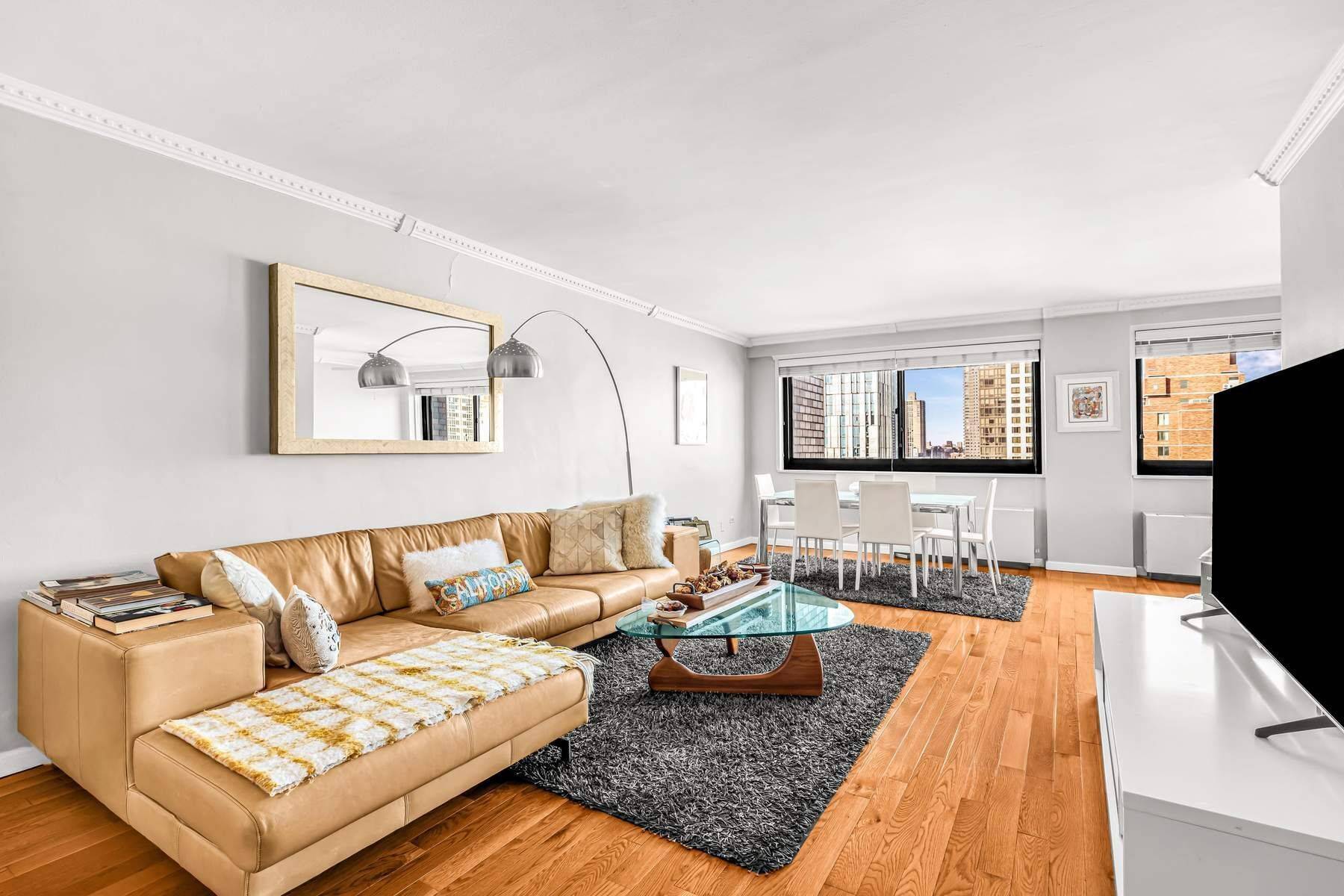 Rarely available in luxury coop, and in Special neighborhood.