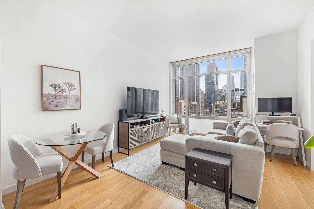 325 FIFTH AVENUE CONDOMINIUM, APT.