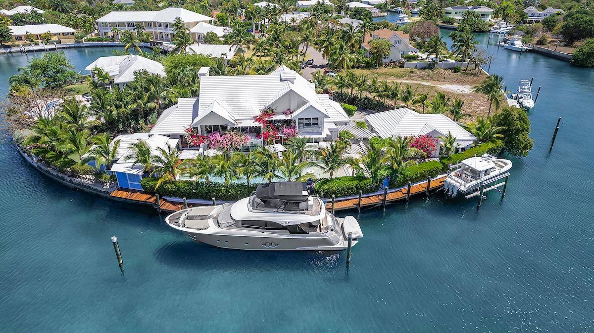 ISLAND DRIVE Single Family Home New-Providence