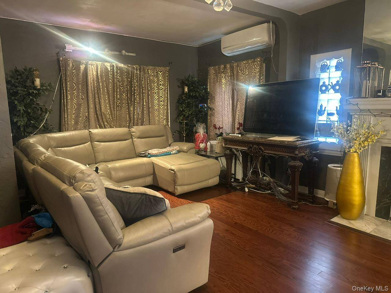 Welcome to this beautifully maintained 4 bedroom, 1.