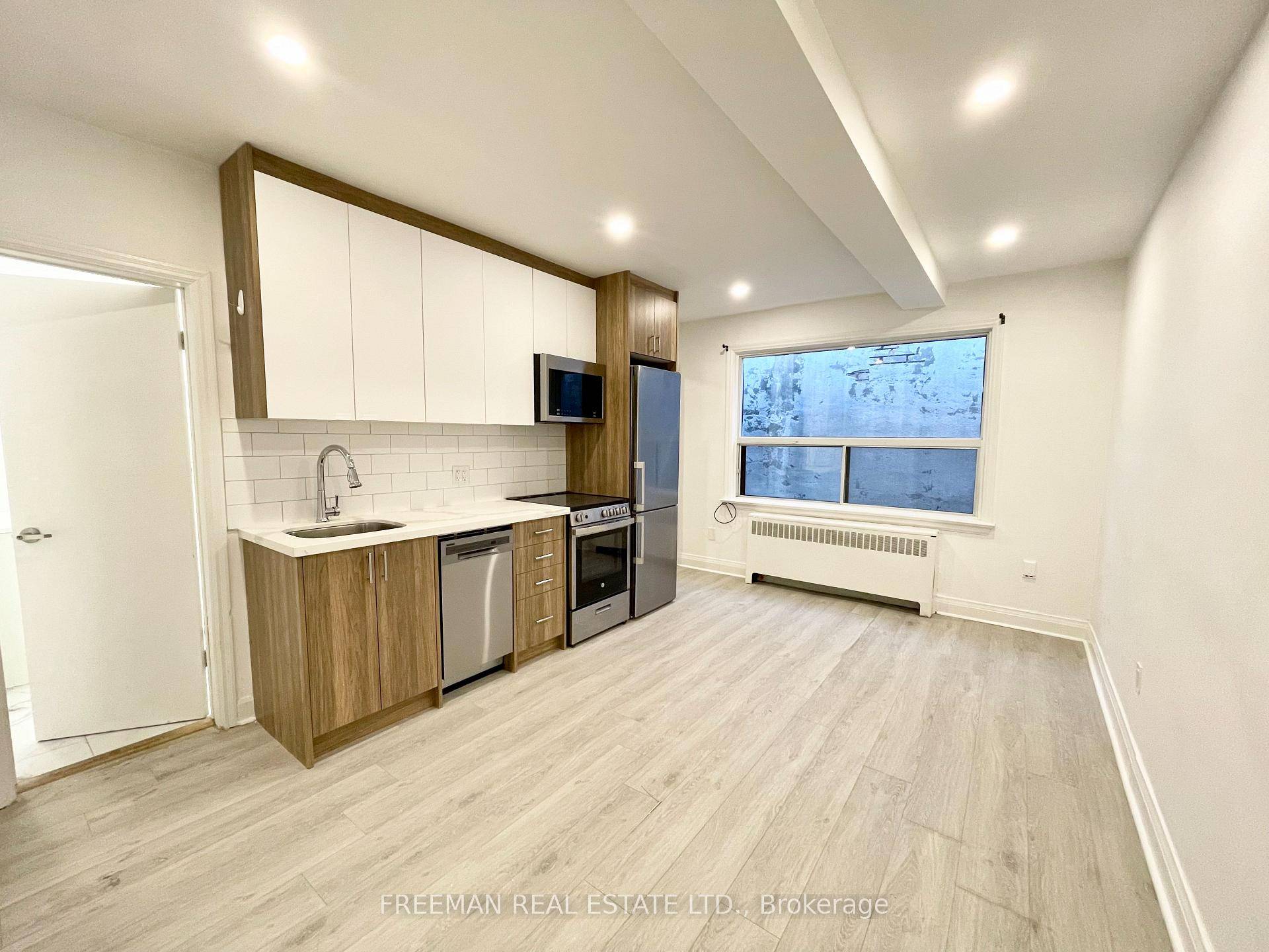 Newly Renovated 2 Bedroom 1 Bathroom in The Heart of Eglinton West Fairbank Village1980 Eglinton Avenue West Apartment 2.