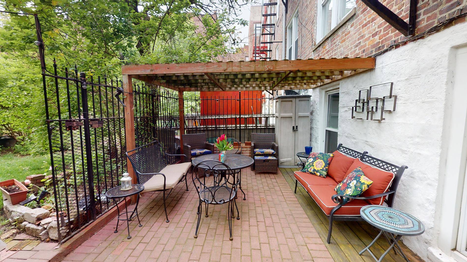 NEW TO MARKET ! Between an amazing park Inwood Hill Park, and the convenient A train Subway station and nestled against a charming hillside are 5 pre war attached Brick ...