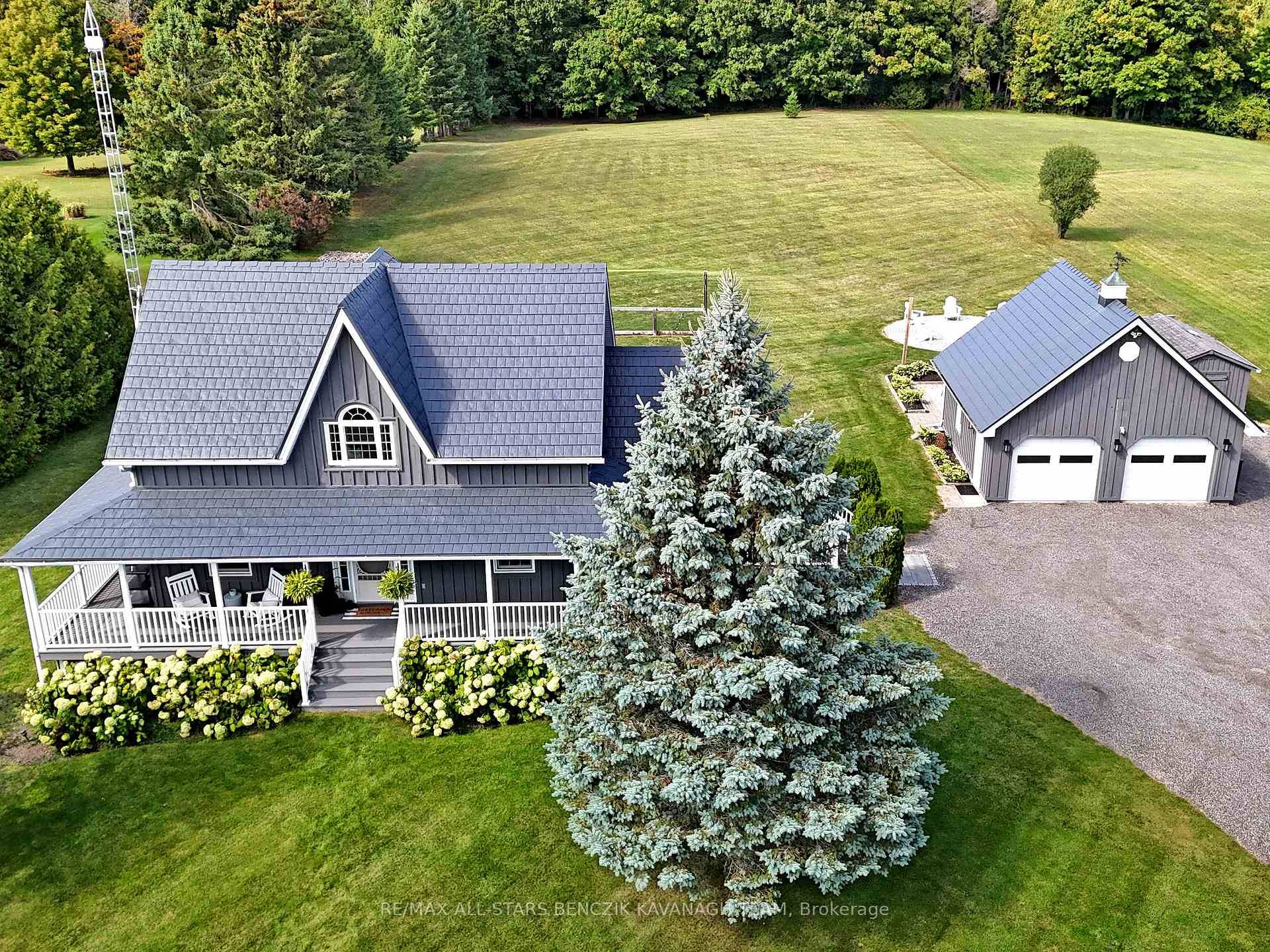 Stunning 4 1 bedroom modern country home that sits on 2.