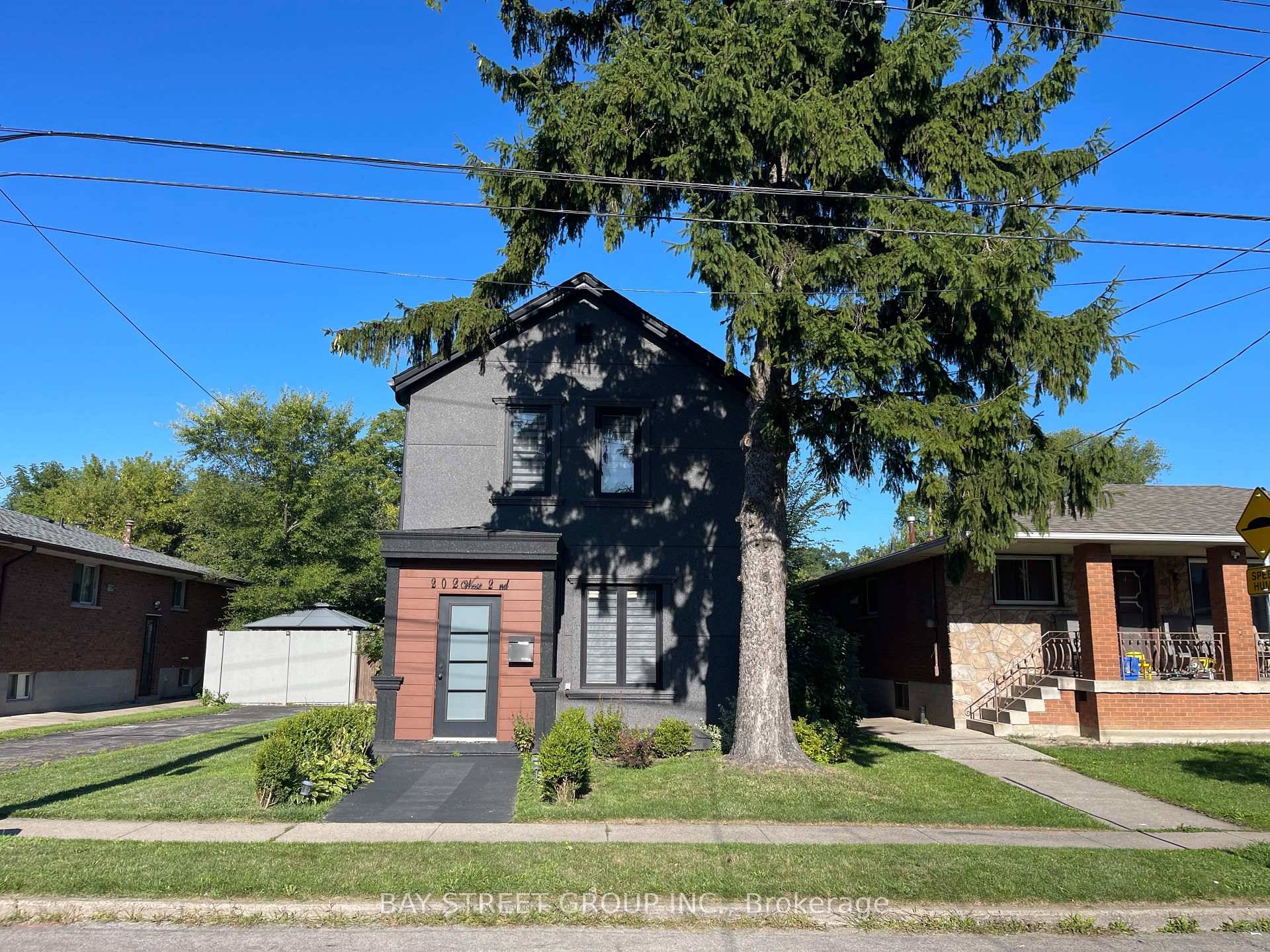 This Property With 4 Bedrooms and 2 Full Bathrooms Is Perfect for Families, Students, or Anyone Looking to Live Close to All the Conveniences the Area Has to Offer !