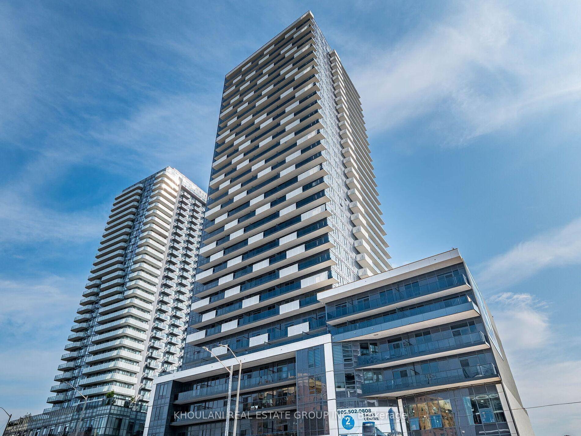 Absolutely Stunning ! Step into this beautifully designed 2 bedroom unit with a spectacular view.