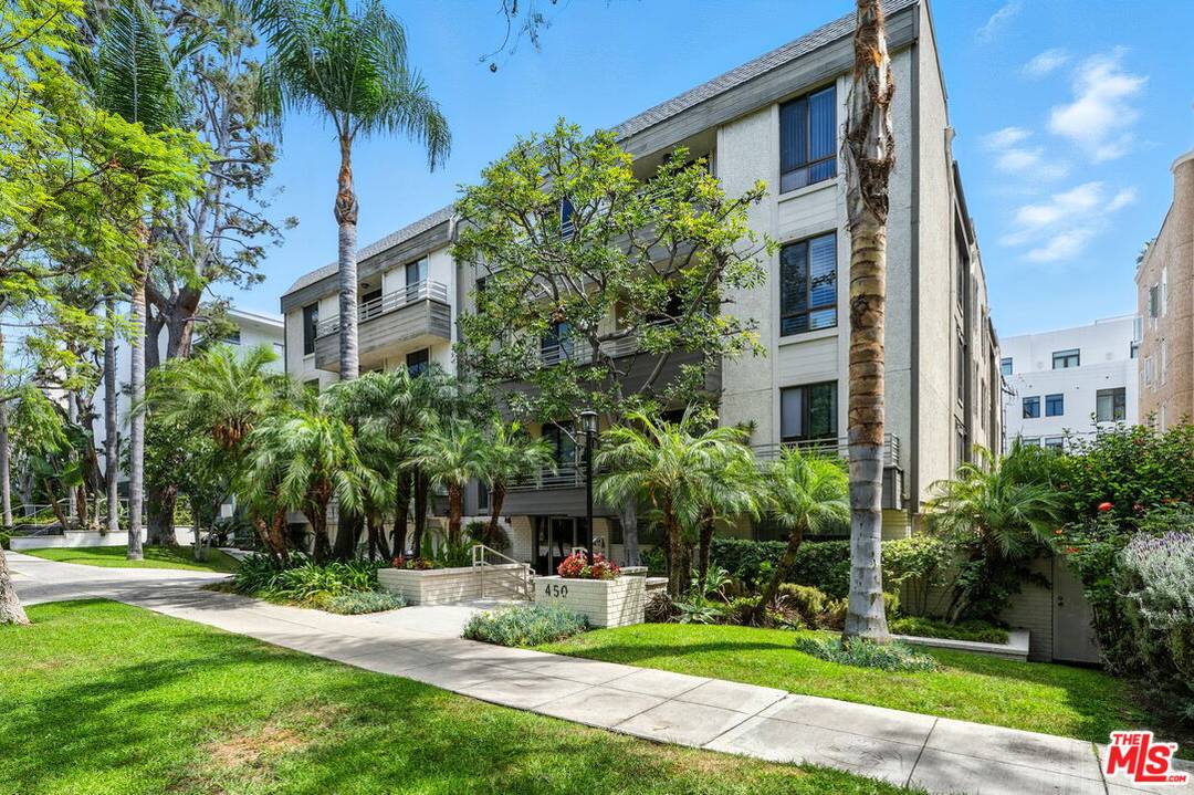 450  N Oakhurst Dr 2BR Beverly Hills Post Office | B.H.P.O. La