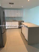 Beautiful 1 bed 1 bath Canvas Condo located in the most vibrant Miami Downtown area.