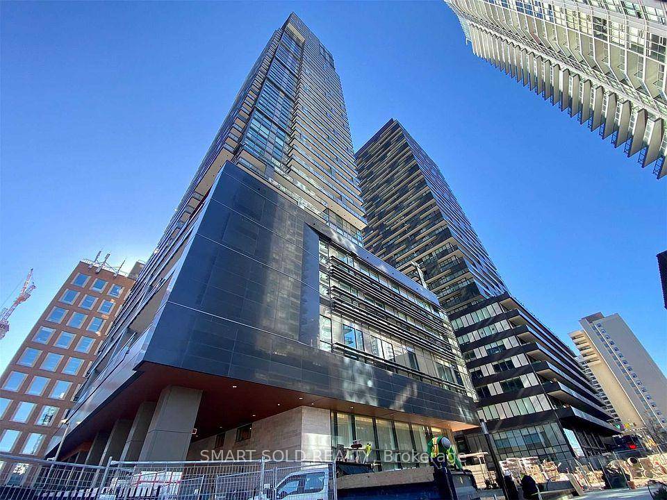 Welcome To The New 2 Bedroom 2 Bathroom Unit Plus Den Unit In This Luxurious E2 Condos At Yonge And Eglinton, Situated In The Heart Of Midtown Toronto.