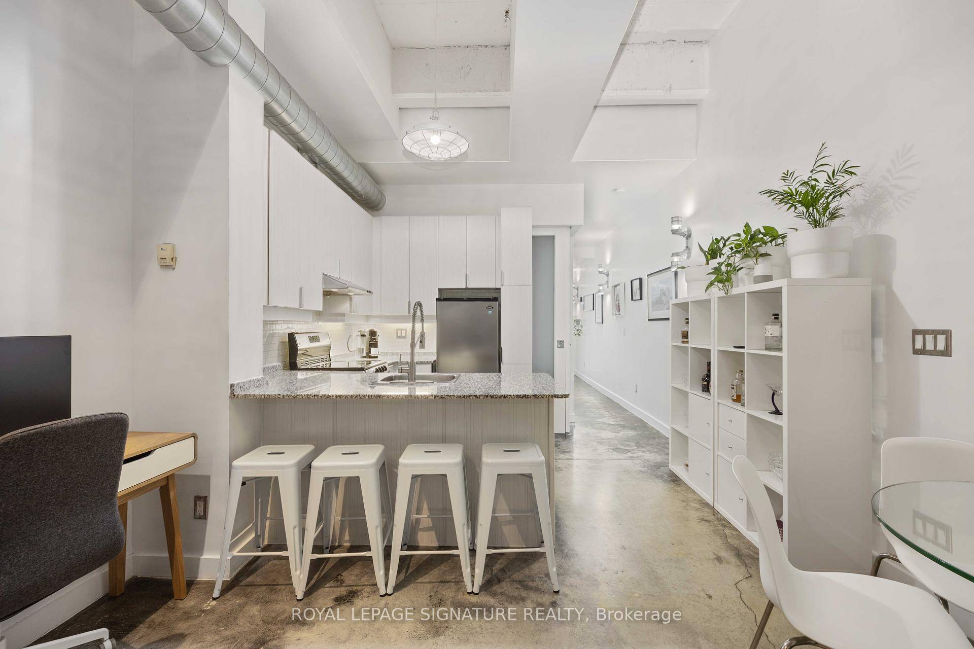 Stylish amp ; Super Cool Loft Alert !