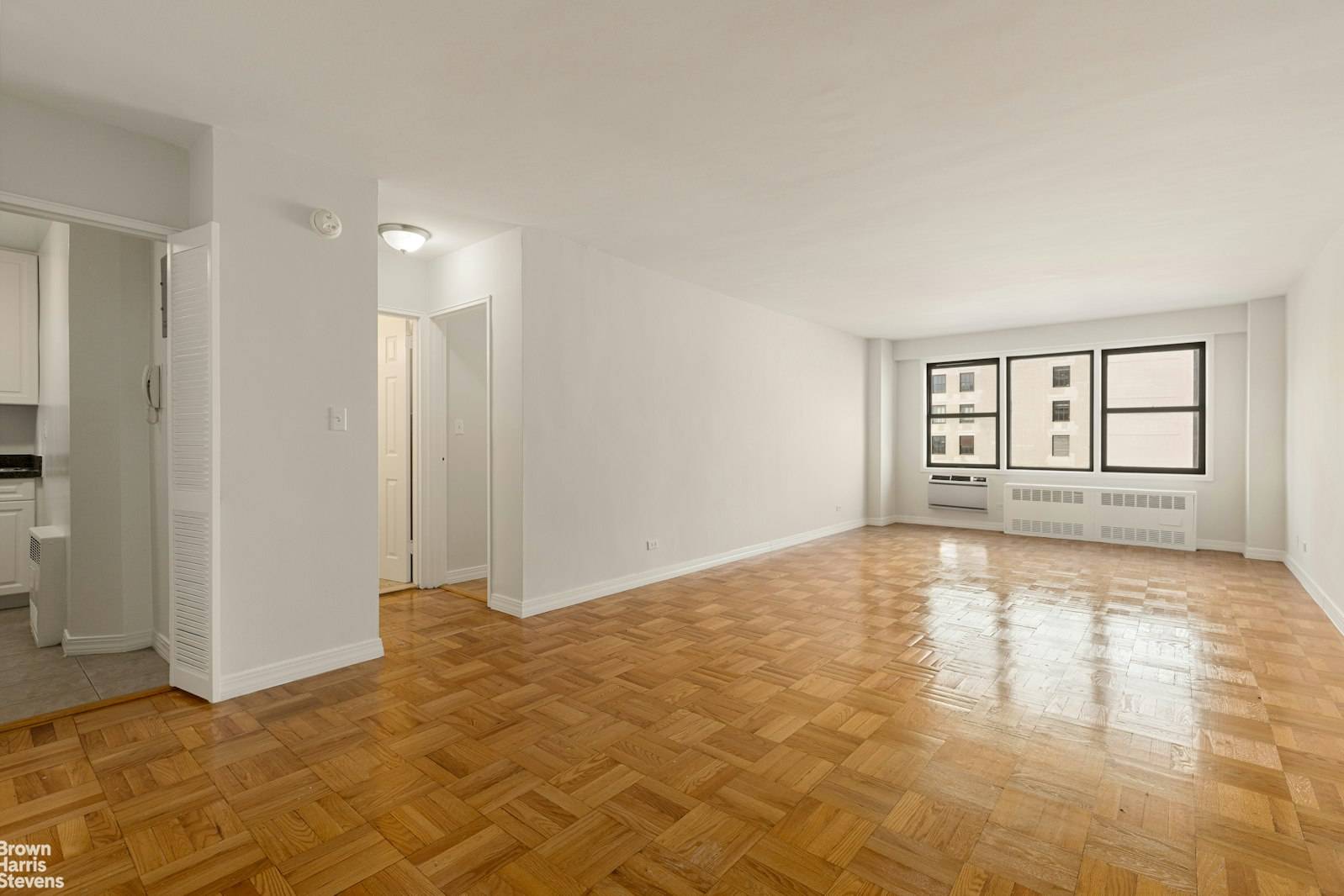 Spacious 1 Bedroom Apartment in Gramercy Park Prime Location at 200 East 15th Street Welcome home to this sun drenched 1 bedroom apartment located on the 12th floor of a ...