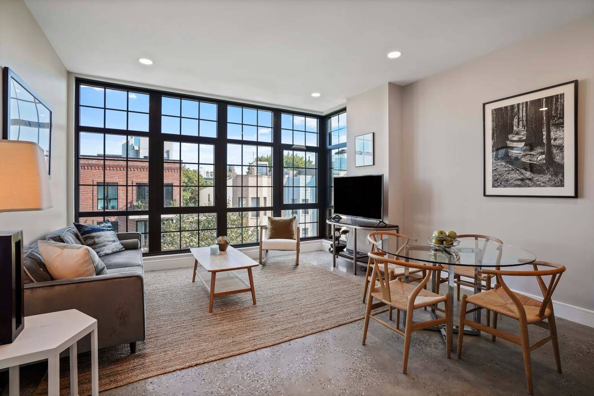 23 Bleecker Street, Brooklyn, NY, 11221 1 BR for sale, apartment