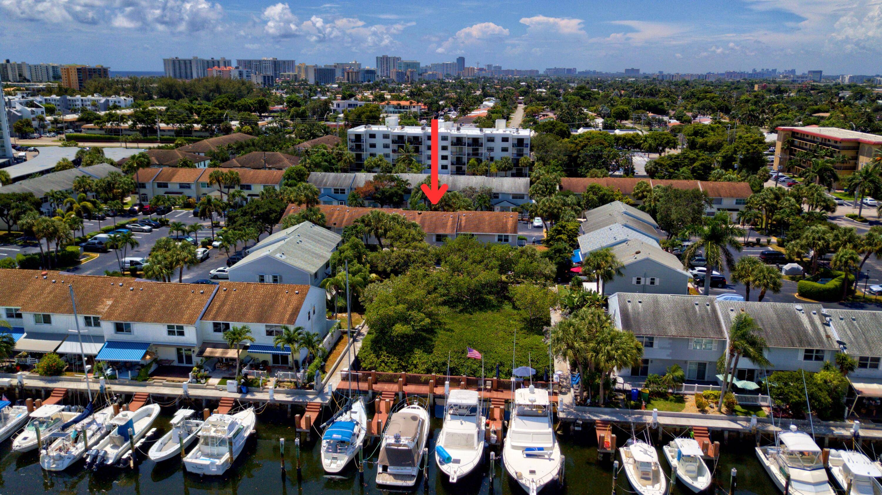Bring your design and remodel ideas to life in this blank canvas townhome located directly on the protected mangrove in the coastal community of Sun Harbor townhomes.