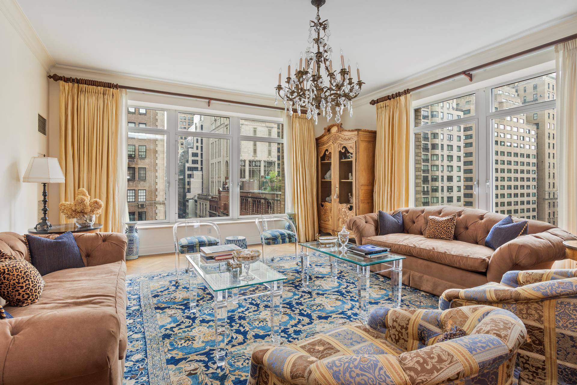 Welcome to Residence 8A at 515 Park Avenue Condominium, a spacious 2, 503 sq.