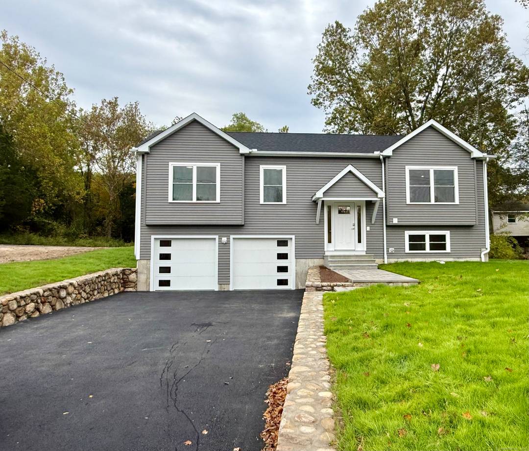 A New Year, A New Beginning Step Into 2026 in a Home Built Just for You !