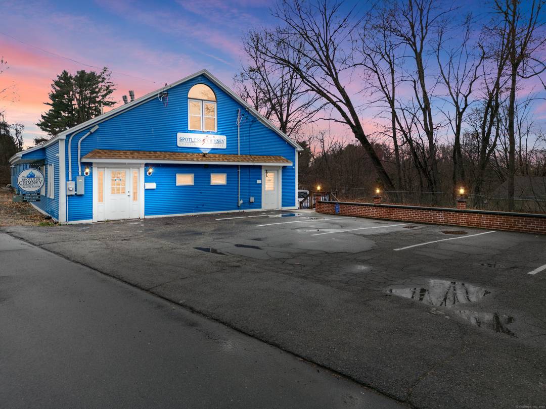 Discover the potential of this expansive commercial property at 80 Spring Street, Vernon, CT.