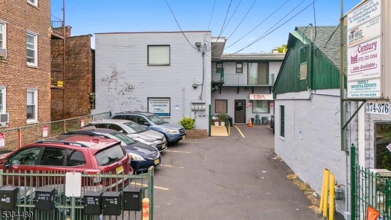 LOCATION ! ! LOCATION ! !