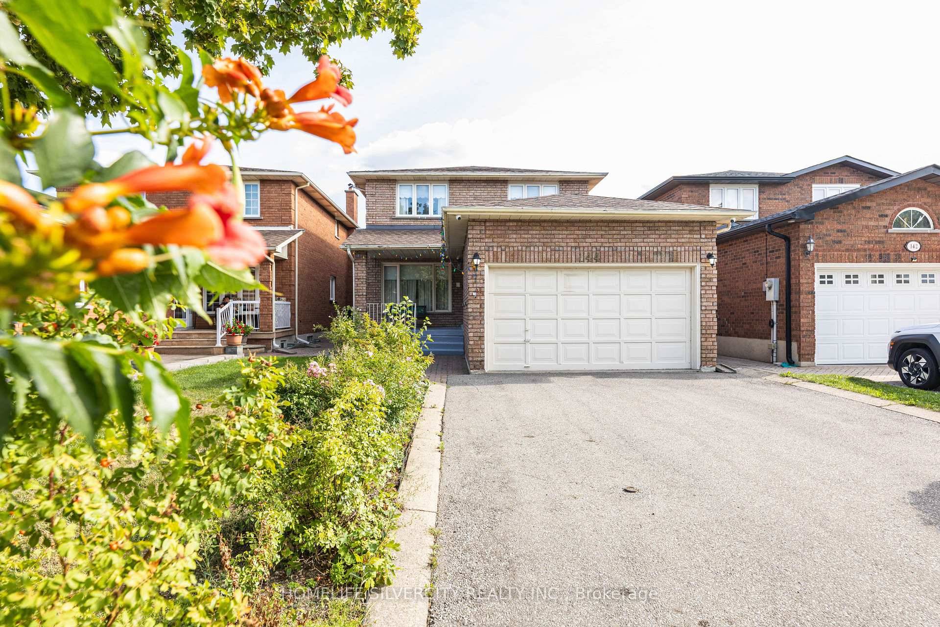 Welcome to 144 Jackman Crescent, Woodbridge !