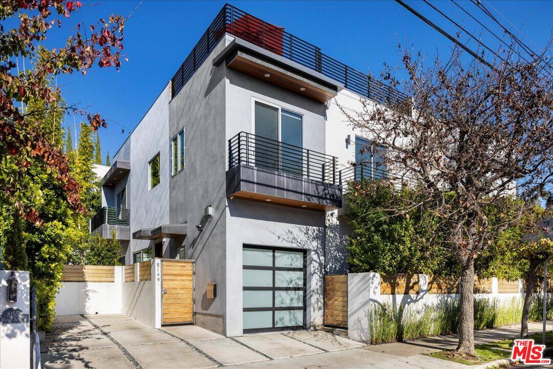 8149  Waring Ave 4BR Hollywood Hills East La