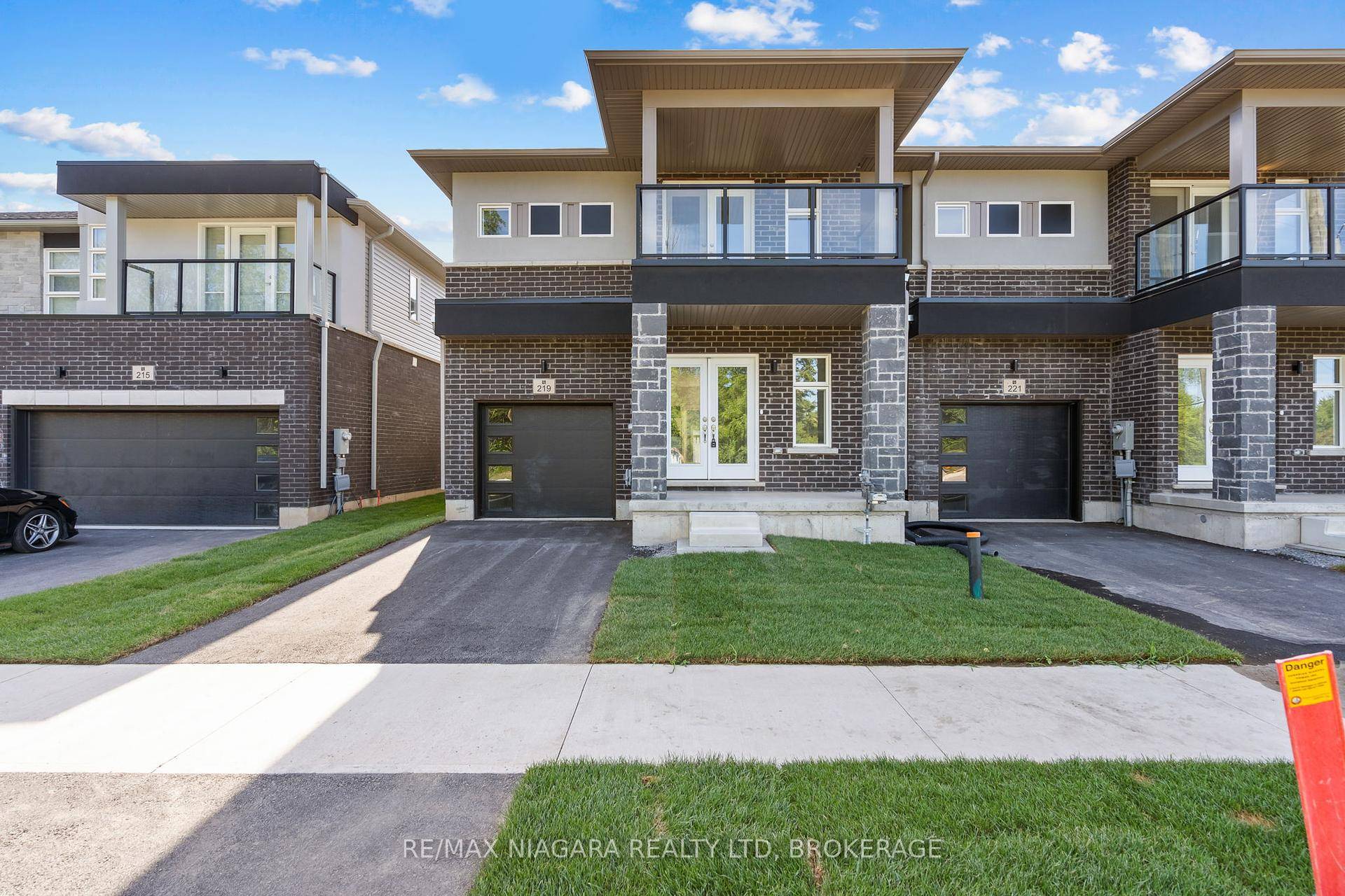 Welcome to 219 Wells Avenue, a brand new semi detached home by Centennial Homes in the highly desirable community of Southridge Meadows.