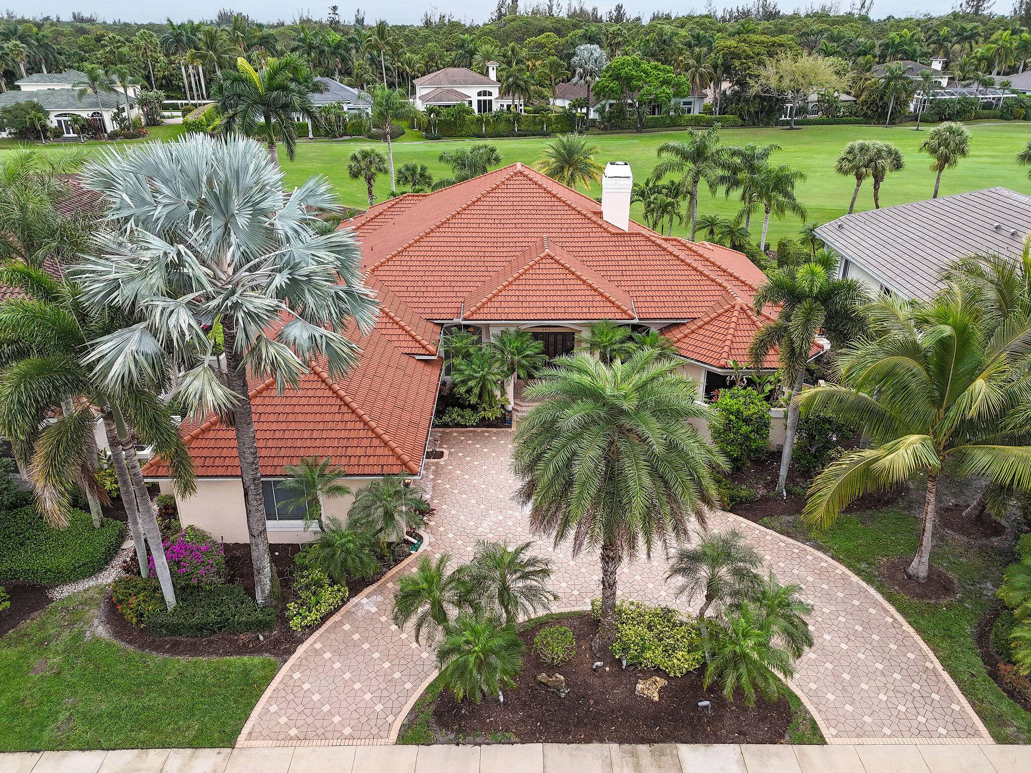 Presenting an exceptional residence in the award winning Ibis Country Club.