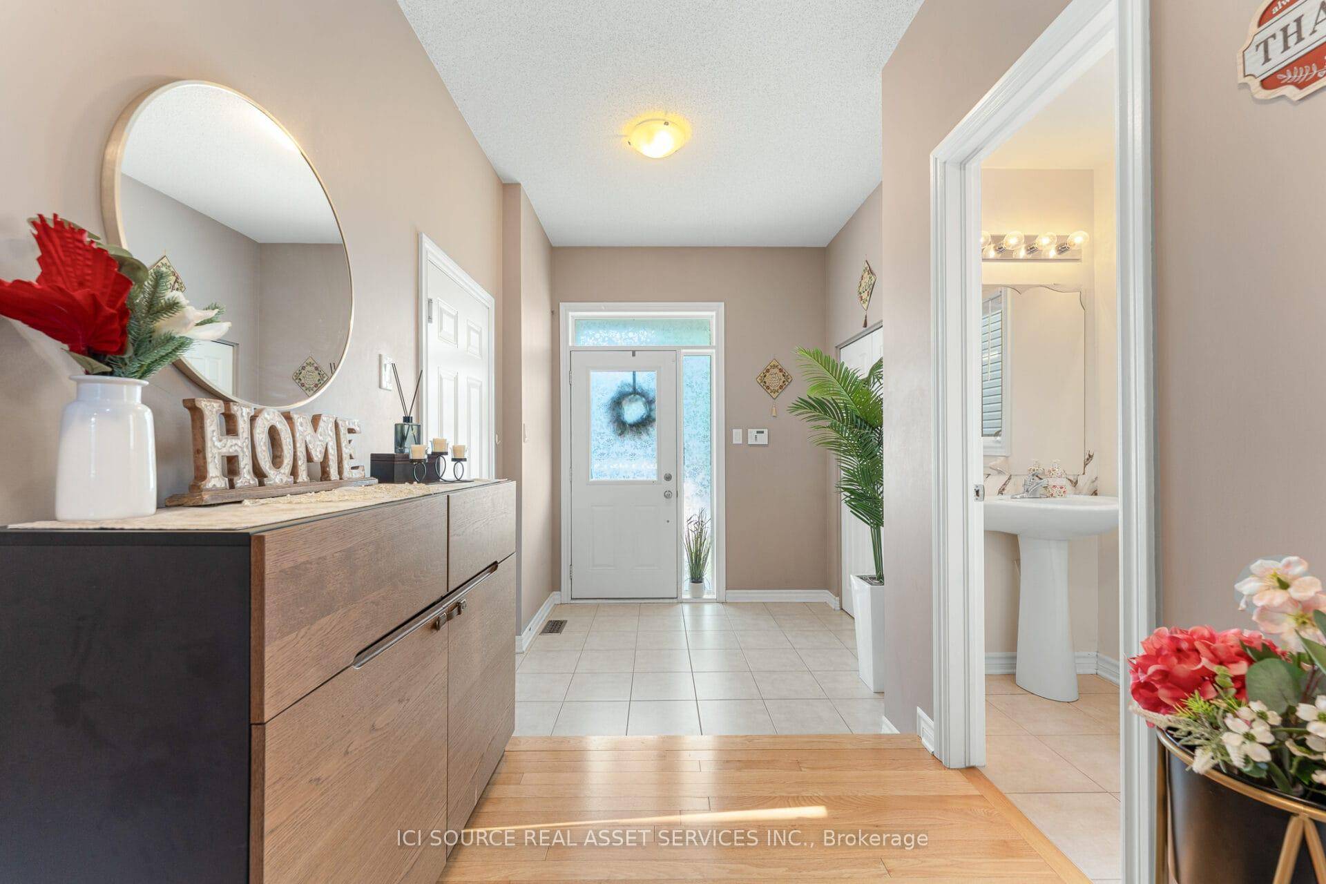 Welcome to this meticulously maintained amp ; upgraded semi detached home that is perfect for families, entertaining amp ; feels like a single !