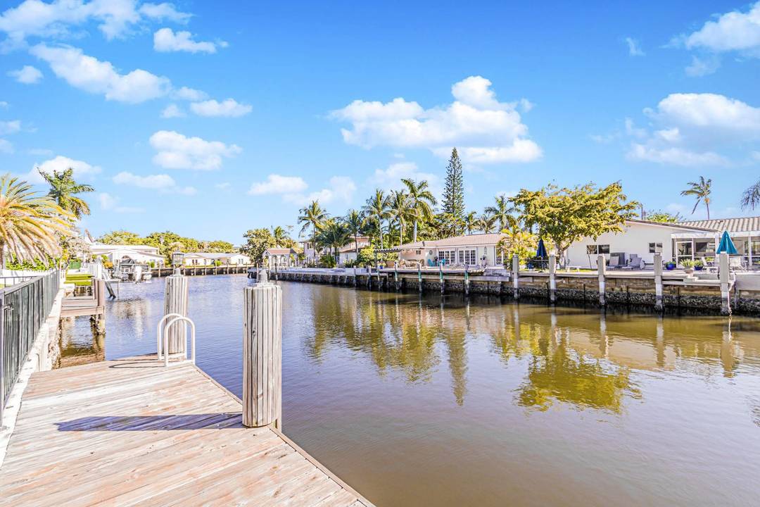 ! ! ! REDUCED PRICE ! ! !