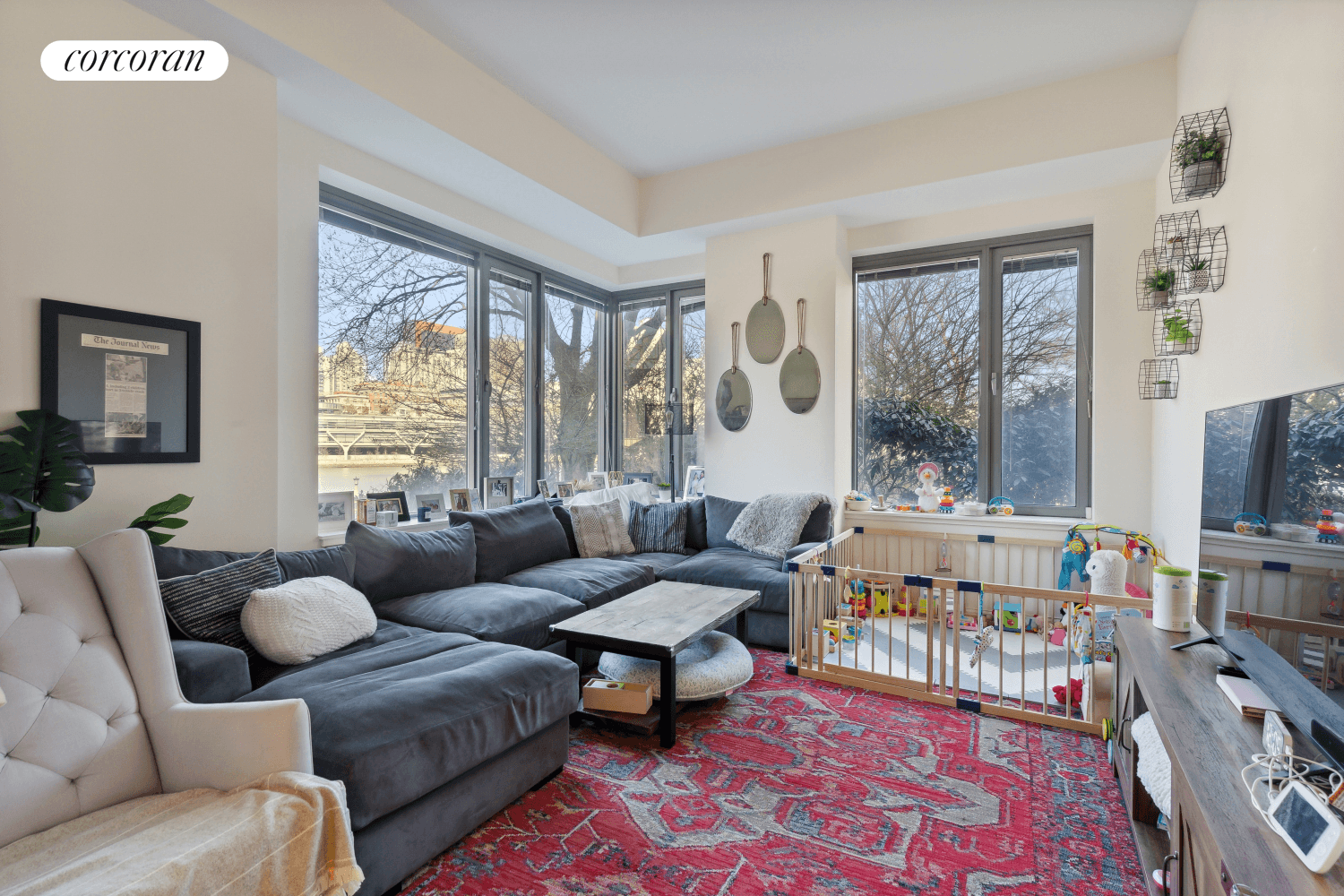 New Massive Almost 1300 sqft 2 Bedroom Apartment with Dining Area in One of The Most Desirable Condo Buildings on Roosevelt Island !
