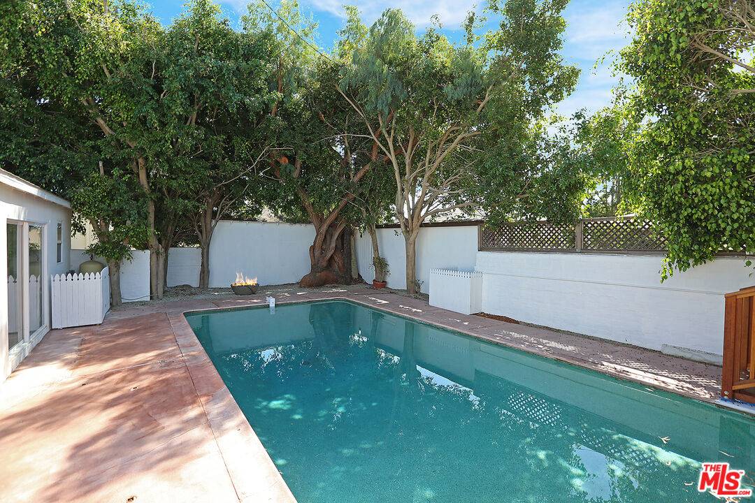 12524  WOODBINE ST 3BR Marina Del Rey La