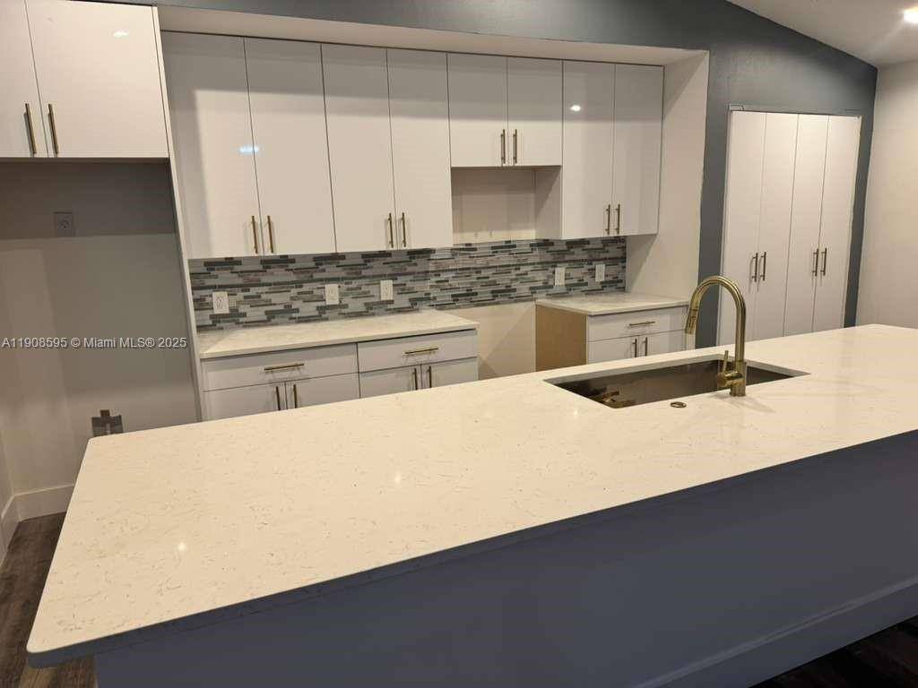 NEW CONSTRUCTION ! ! ! THIS 4 BEDROOM, 3 BATHROOM, 2 CAR GARAGE SINGLE FAMILY HOME IS LOCATED IN THE HEART OF PORT ST.