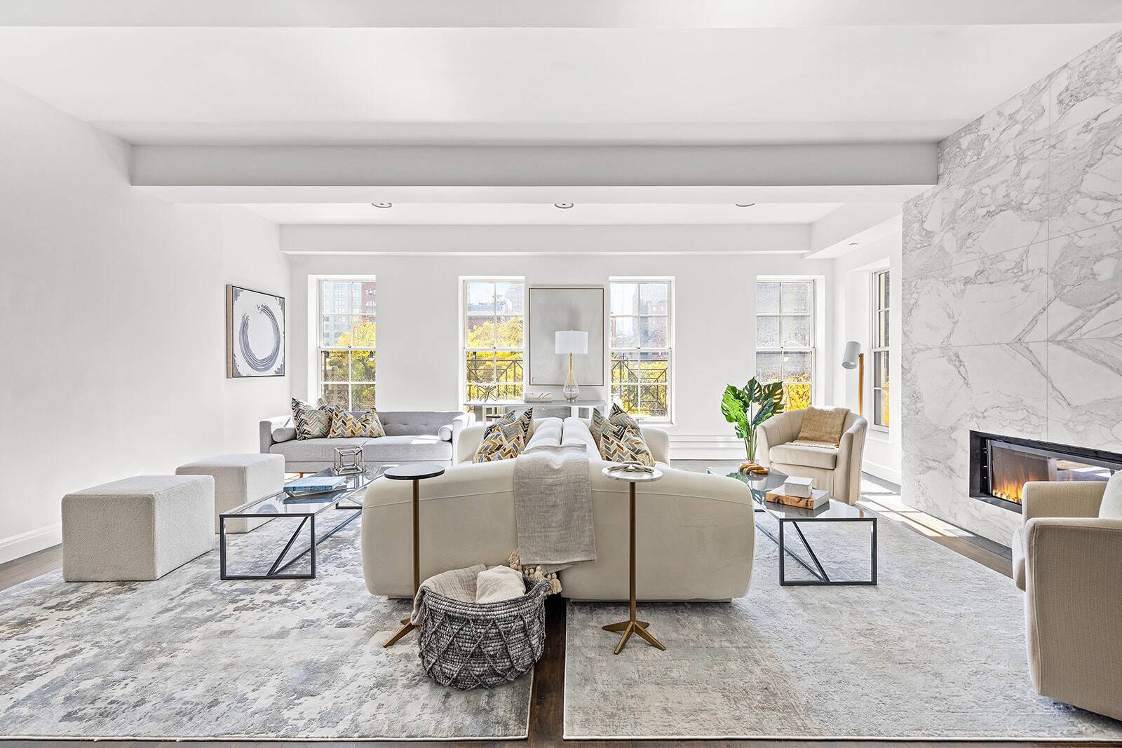 Introducing the Maisonette at Laight House Tribeca Nestled on the corner of Laight Street in Tribeca s Historic District, this airy 5 bedroom, 4.